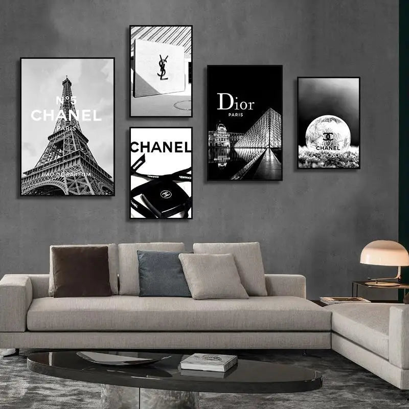 Bold Luxury Canvas Wall Art – Designer-Inspired Décor for Modern Spaces